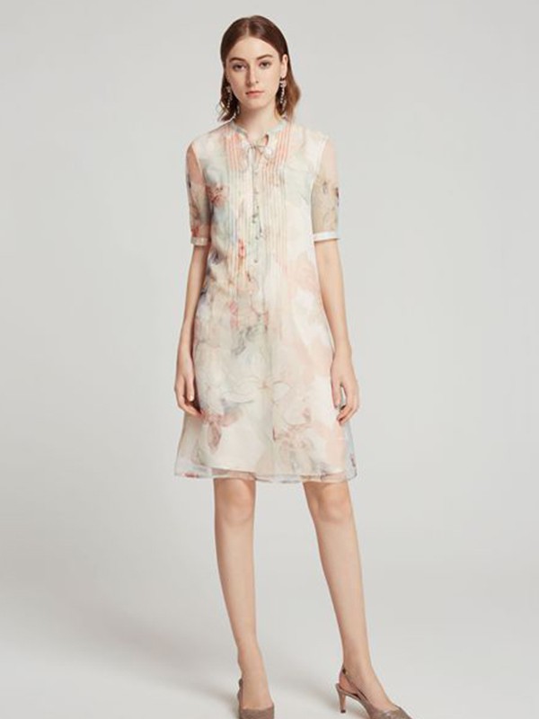 臣枫2019新款女装