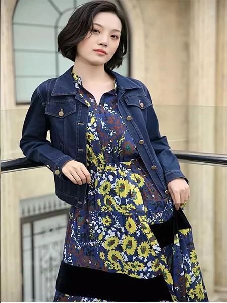 卡秀2019新款女装