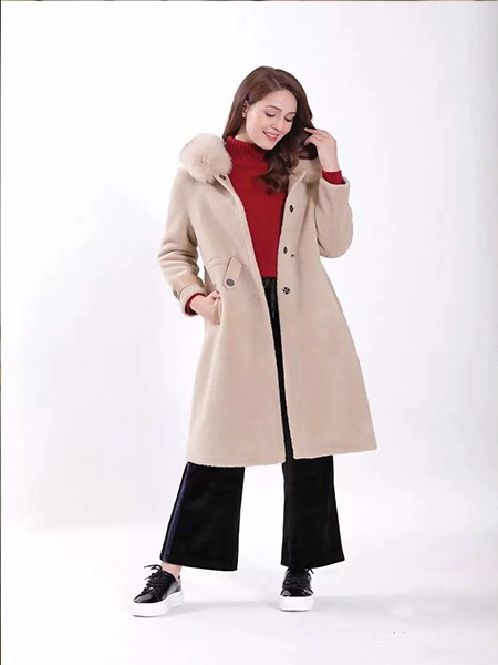 卡秀2019新款女装