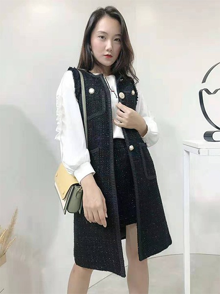 可媚2019新款女装