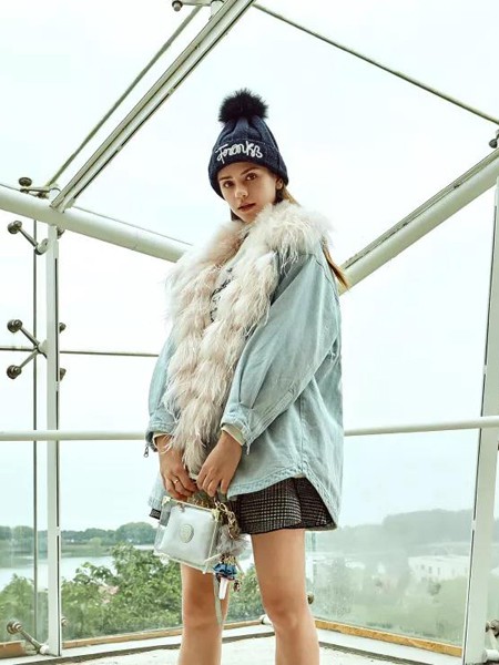 in's2019秋冬装女装