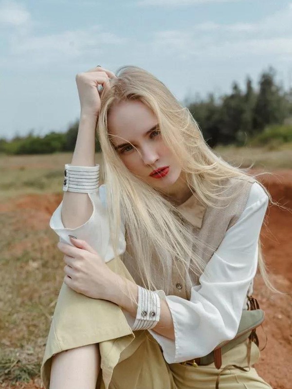 瑞尔2019秋冬装女装