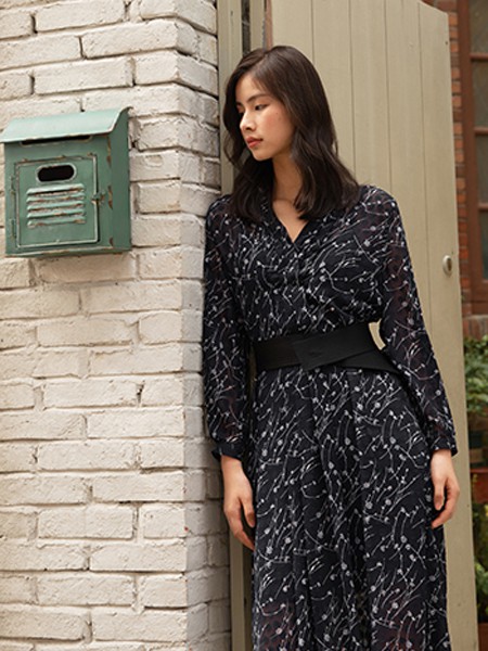 皑如2019秋冬装女装