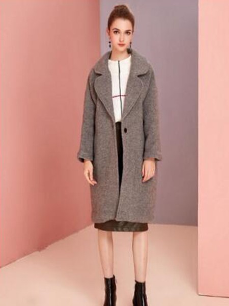 韩亚轩2019秋冬装女装