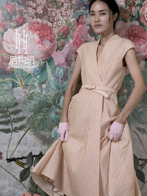 后构想2019秋冬装女装