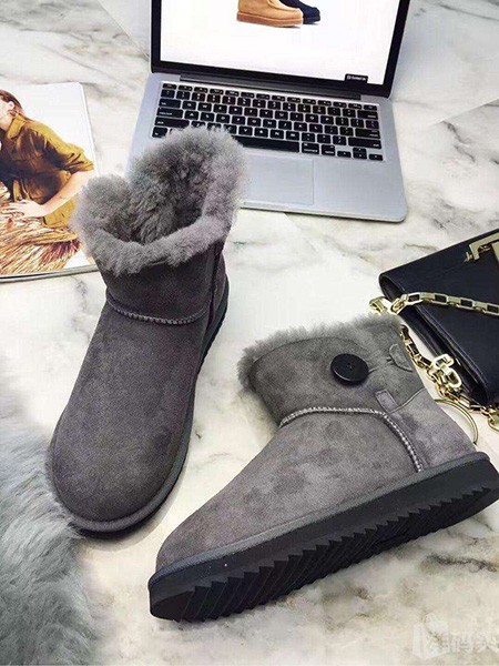 ugg2019新款鞋子