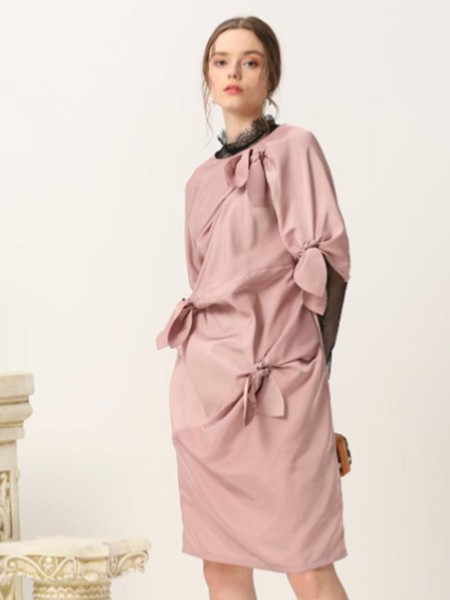 慕西2019新款女装