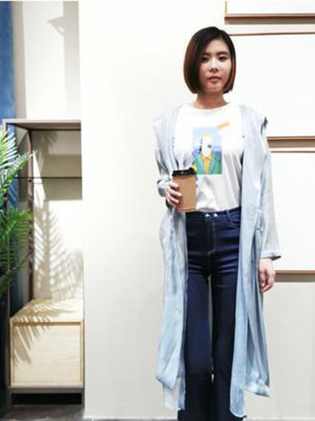 埃迪拉2019秋冬装女装