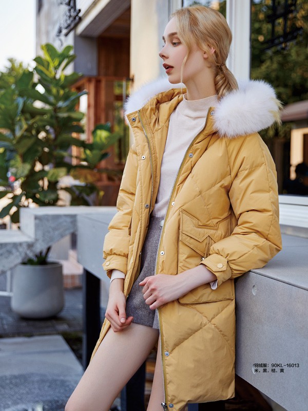 爱诗帛雅2019秋冬装女装