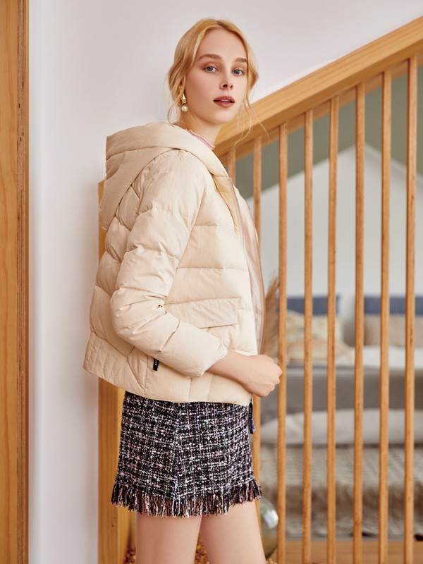 爱诗帛雅2019秋冬装女装