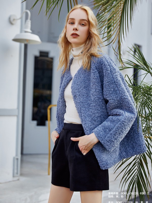 爱诗帛雅2019秋冬装女装