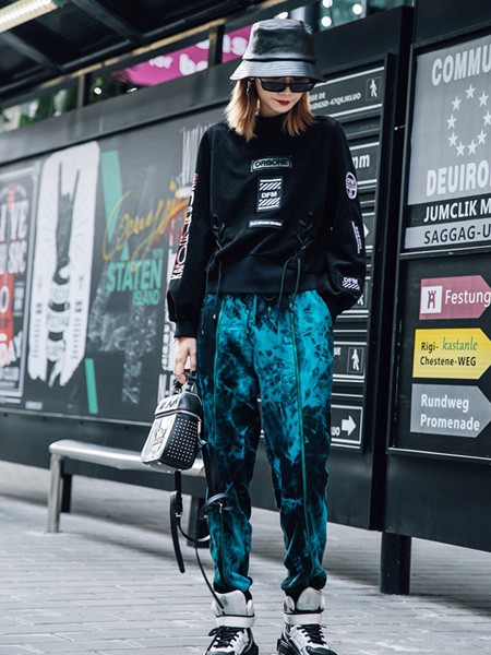 拓谷2019秋冬装女装