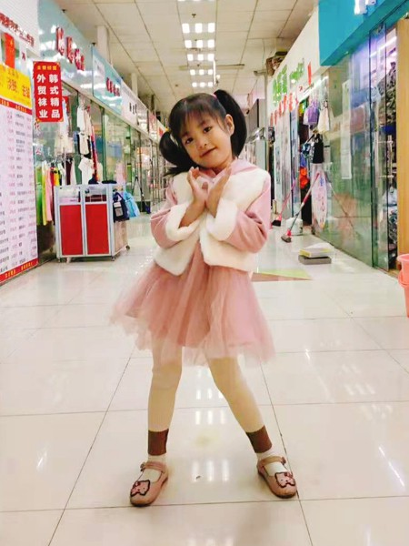 可米芽2019秋冬装童装