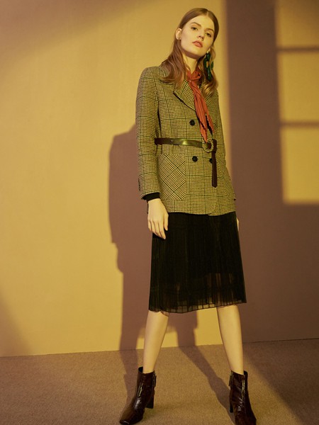 奥伦提2019秋冬装女装