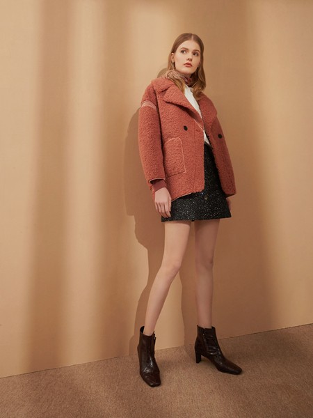 奥伦提2019秋冬装女装