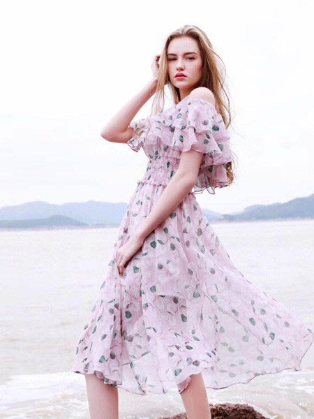 索娜菲2019春夏装女装