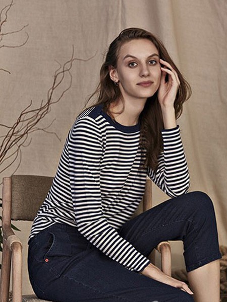 艾米尔2019春夏装女装