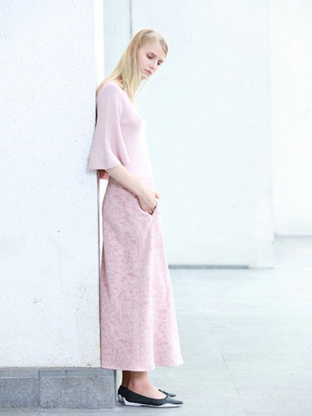 嘉彩2019秋冬装女装