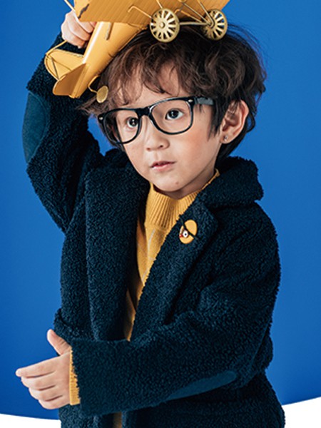 吉象贝儿童装