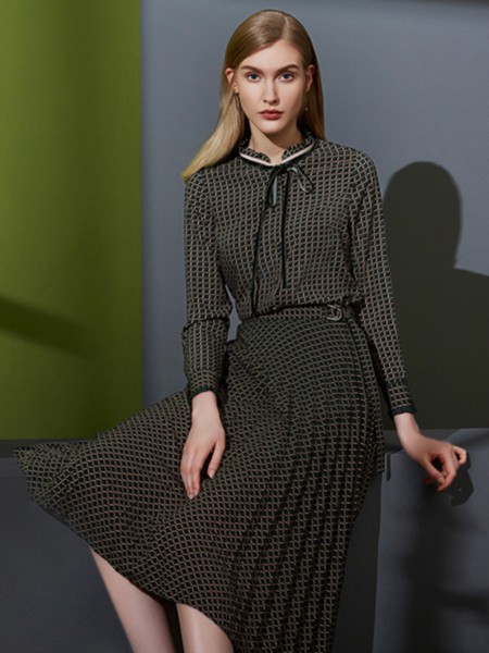 经典故事2019秋冬装女装