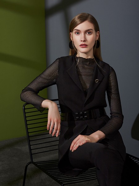 经典故事2019秋冬装女装