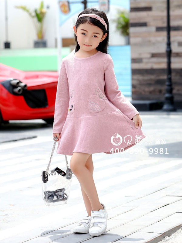 贝蕾尔2019秋冬装童装