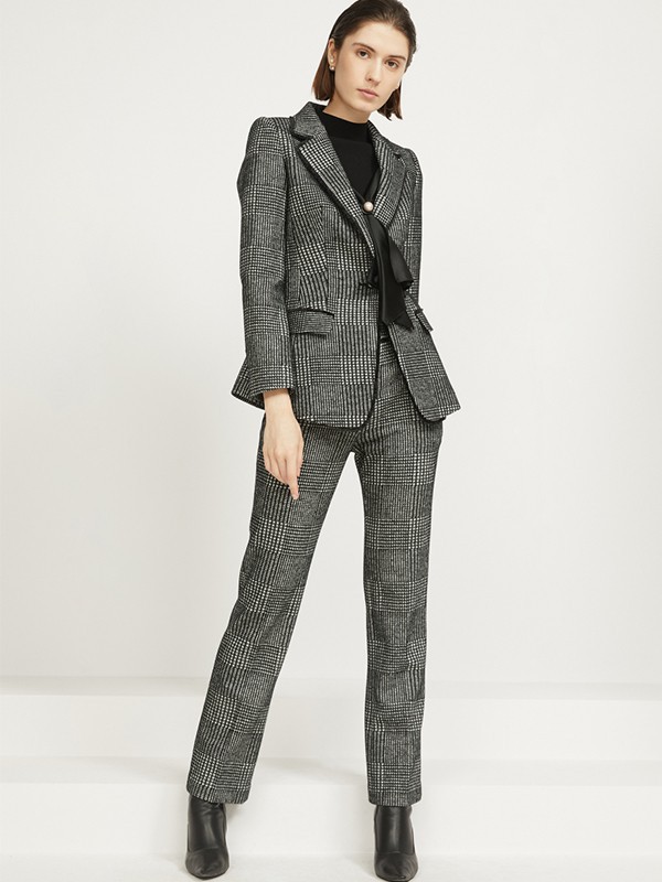 卡洛琳2019秋冬装女装