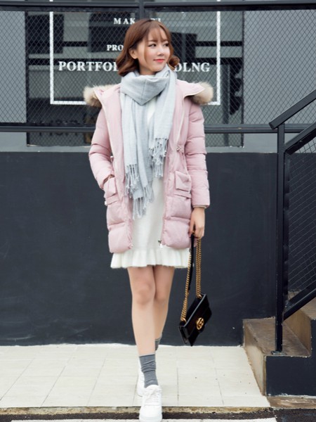 韩依瑞2019秋冬装女装