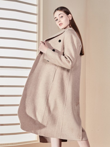 亨奴2019秋冬装女装