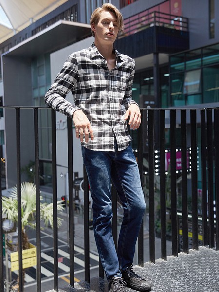 增致2019秋冬装牛仔服