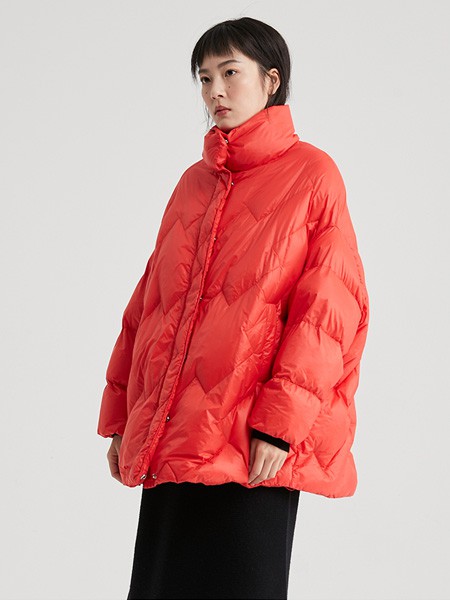 洛米唯娅2019秋冬装女装