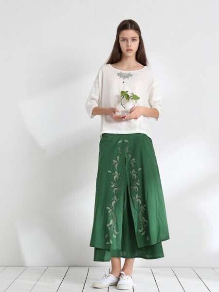 依伽依佳2019春夏装女装