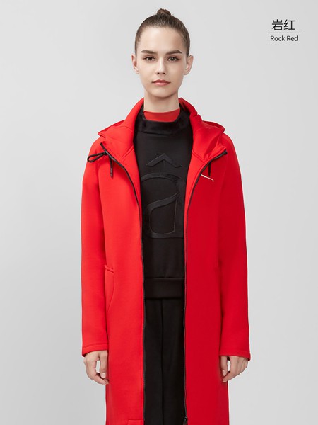 佐纳2019秋冬装运动装