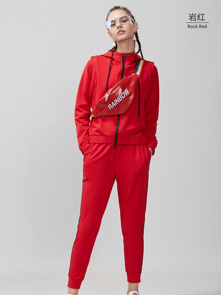 佐纳2019秋冬装运动装