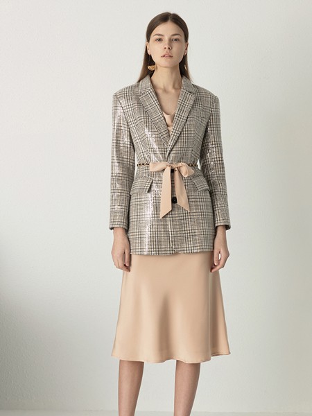 衣阁里拉2019秋冬装女装