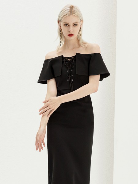 衣阁里拉2019秋冬装女装