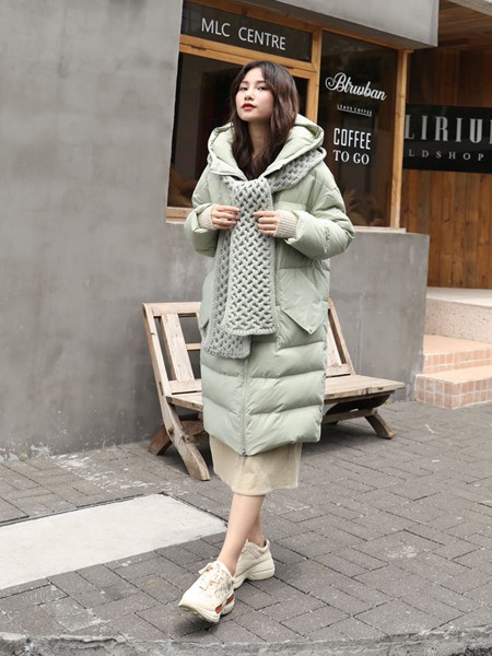 芭依璐2019秋冬装女装