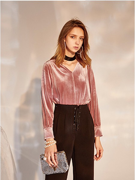 伊袖2019秋冬装女装