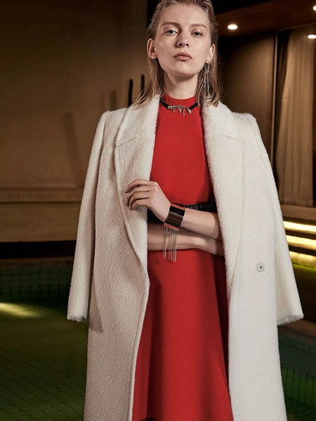 艾利欧 2019新款女装