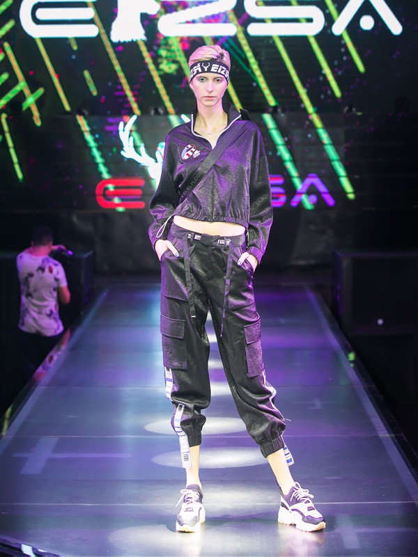 艾卓拉2019秋冬装女装