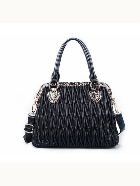 贝蒂丹奴2019新款箱包皮具