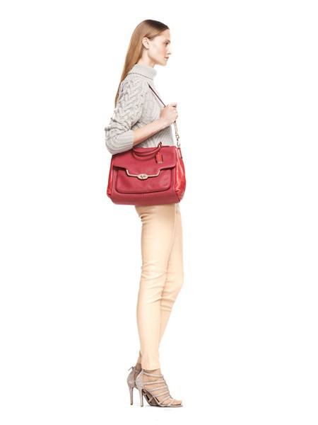 蔻驰2019春夏装箱包皮具