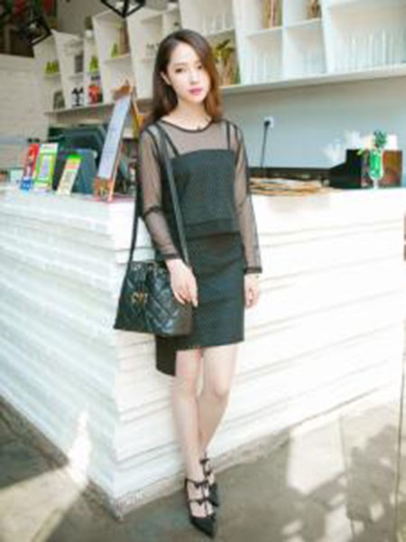 诗蓓蜜2019新款女装