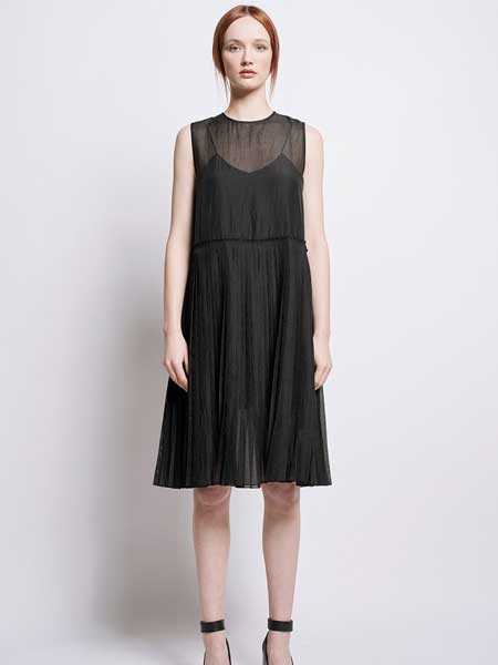 凯伦·沃克女装