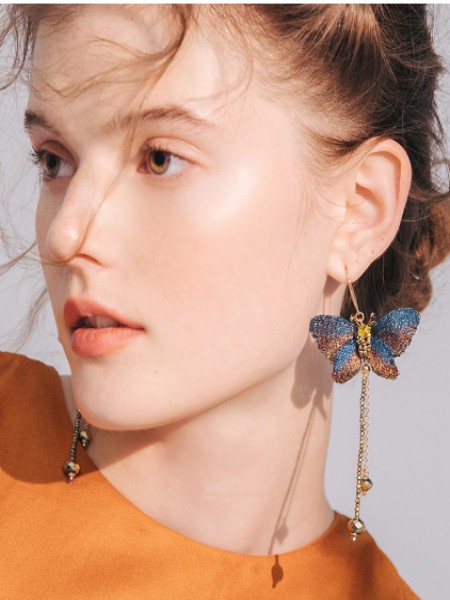 She's2019春夏装工艺绣品