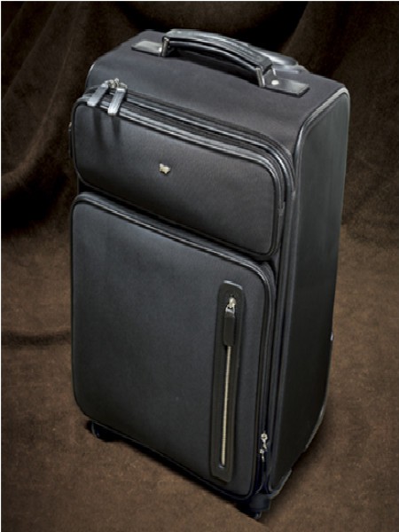 布兰施2019秋冬装箱包皮具