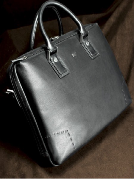 布兰施2019秋冬装箱包皮具