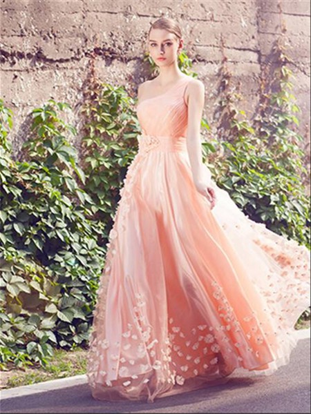 拉莎芮2019春夏装婚纱礼服