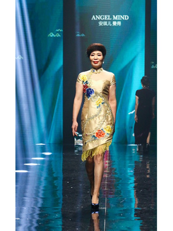 安琪儿曼得女装