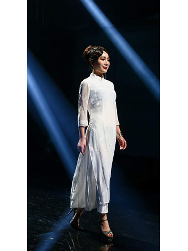 安琪儿曼得女装